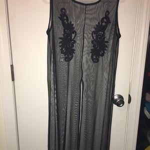 Cool sheer over layer size medium black